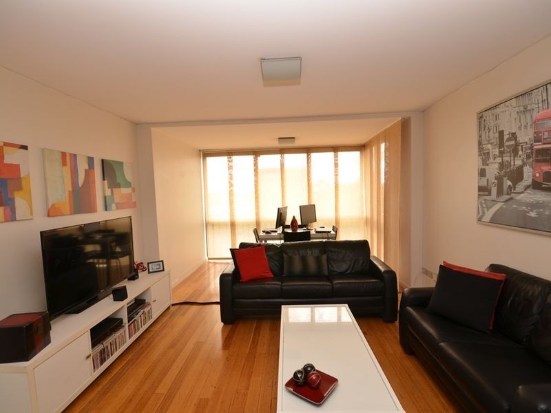 19/237 Wellington Rd, Kangaroo Point QLD 4169