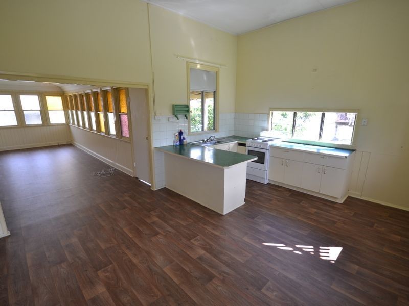 132 Wellington Road, East Brisbane QLD 4169