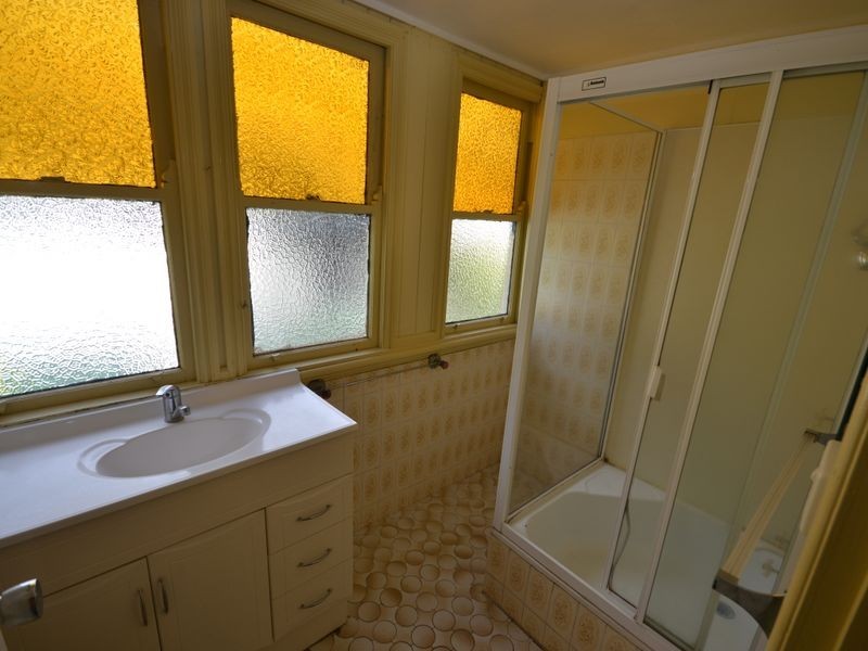 132 Wellington Road, East Brisbane QLD 4169