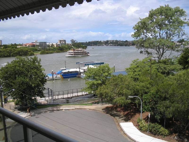 13/34 Park Avenue, East Brisbane QLD 4169