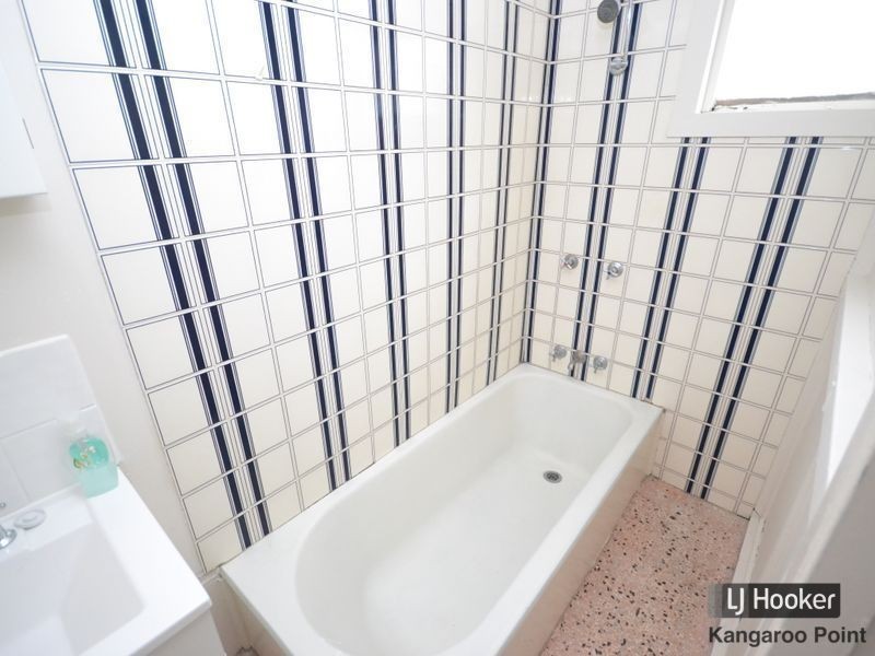 7 Duke Street, Kangaroo Point QLD 4169