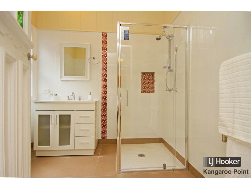 35 Latrobe Street, East Brisbane QLD 4169