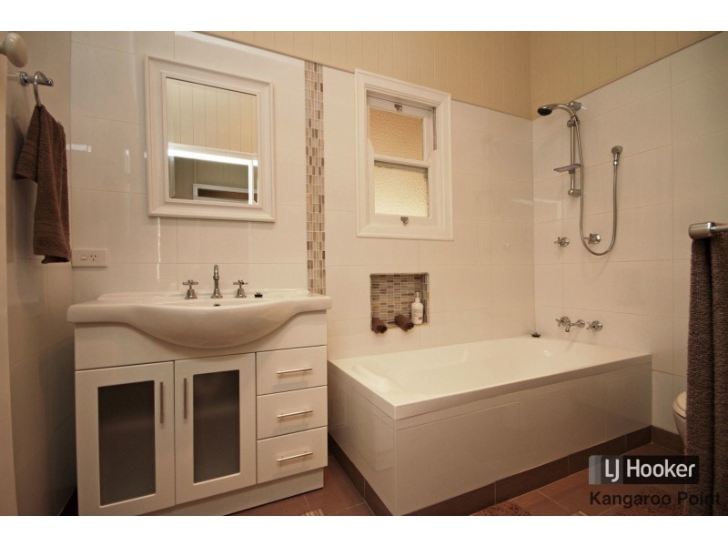 35 Latrobe Street, East Brisbane QLD 4169