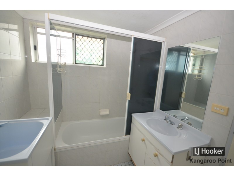 2/26 Longlands Street, East Brisbane QLD 4169