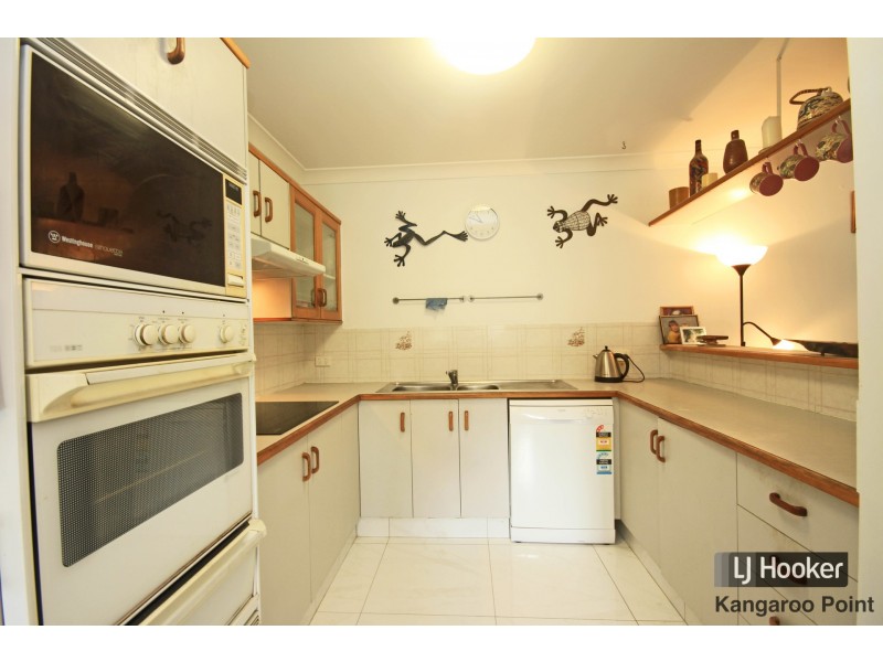 1/234 Shafston Avenue, Kangaroo Point QLD 4169