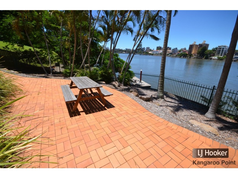 3/56 Thorn Street, Kangaroo Point QLD 4169