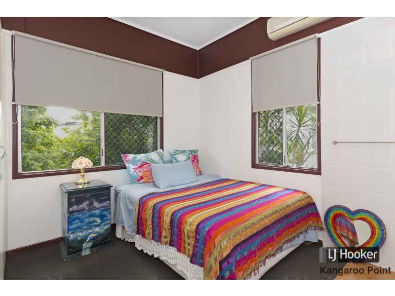 45 Deshon Street, Woolloongabba QLD 4102