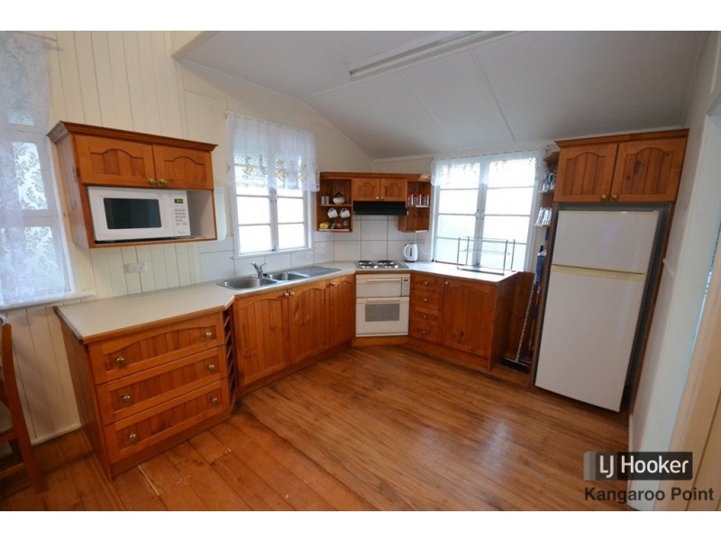 54 Marquis Street, Greenslopes QLD 4120