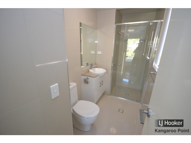 11/450 Main Street, Kangaroo Point QLD 4169