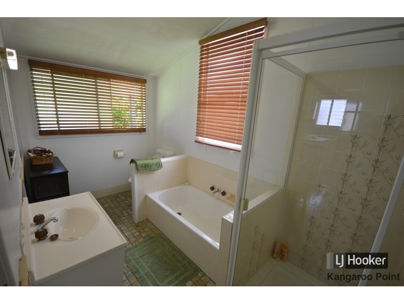 49 Burlington Street, East Brisbane QLD 4169