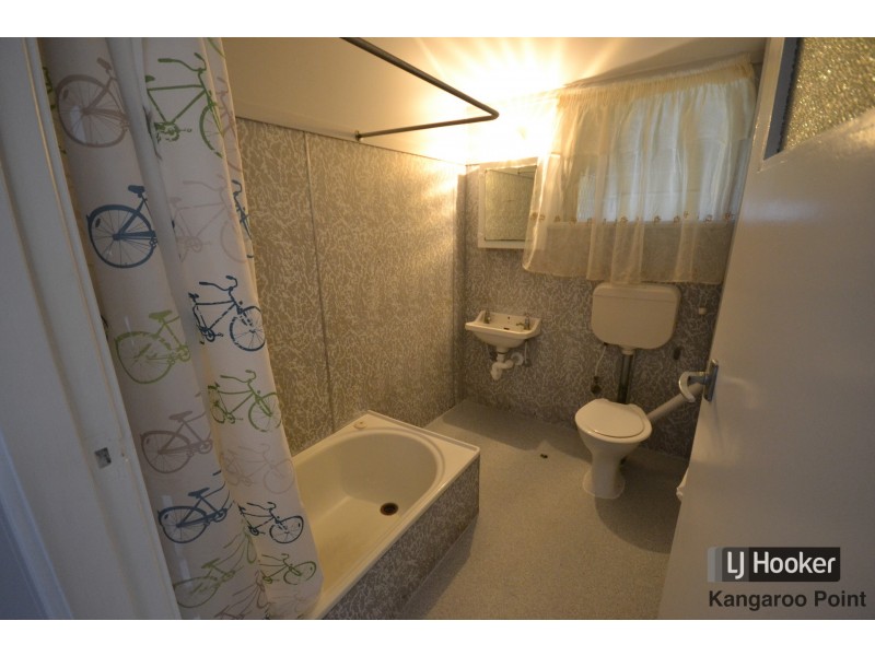 4/22 Balmoral Terrace, East Brisbane QLD 4169