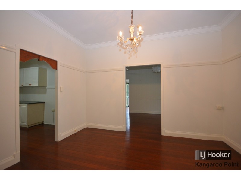 54 Clarendon Street, East Brisbane QLD 4169