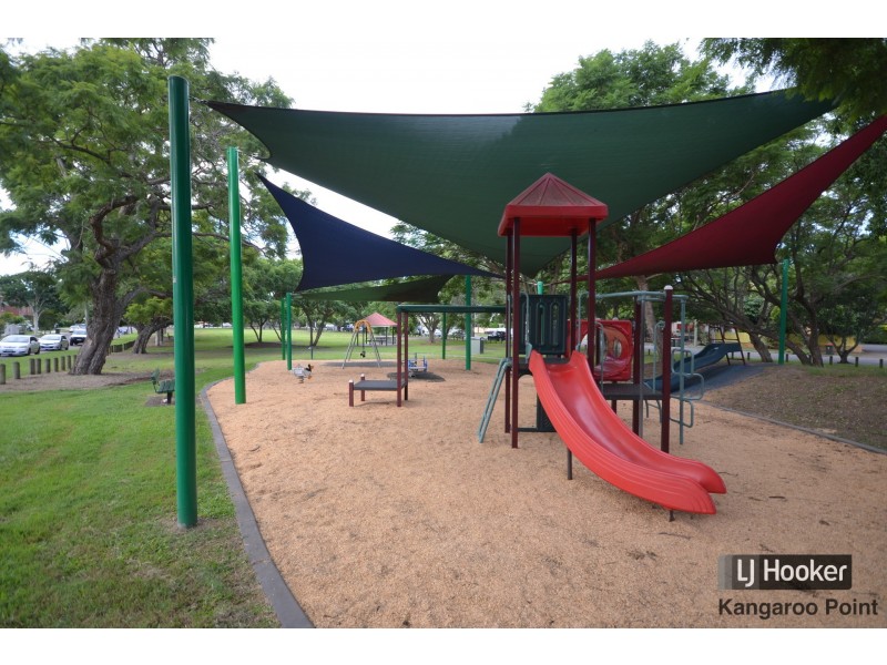 54 Clarendon Street, East Brisbane QLD 4169