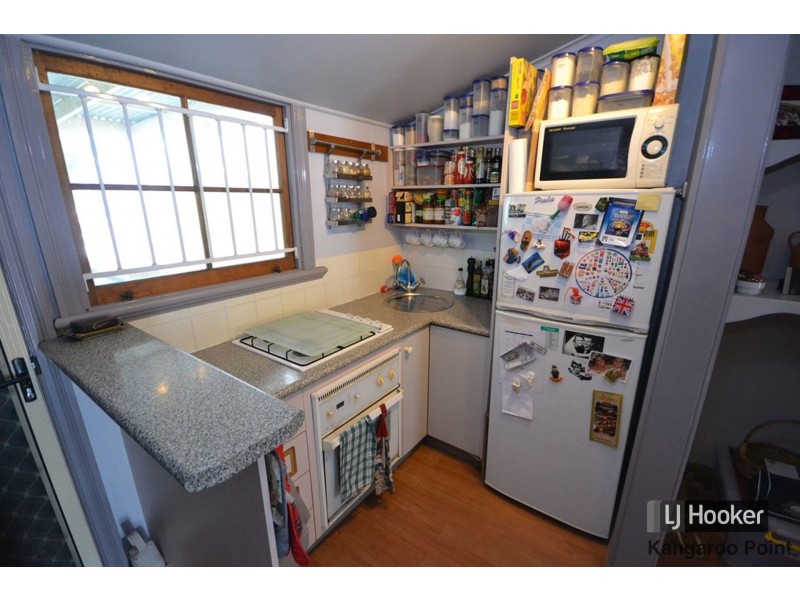 38 Mark Lane, Kangaroo Point QLD 4169