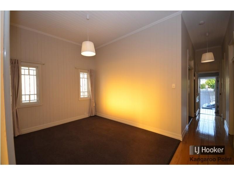 33 Rosina Street, Kangaroo Point QLD 4169