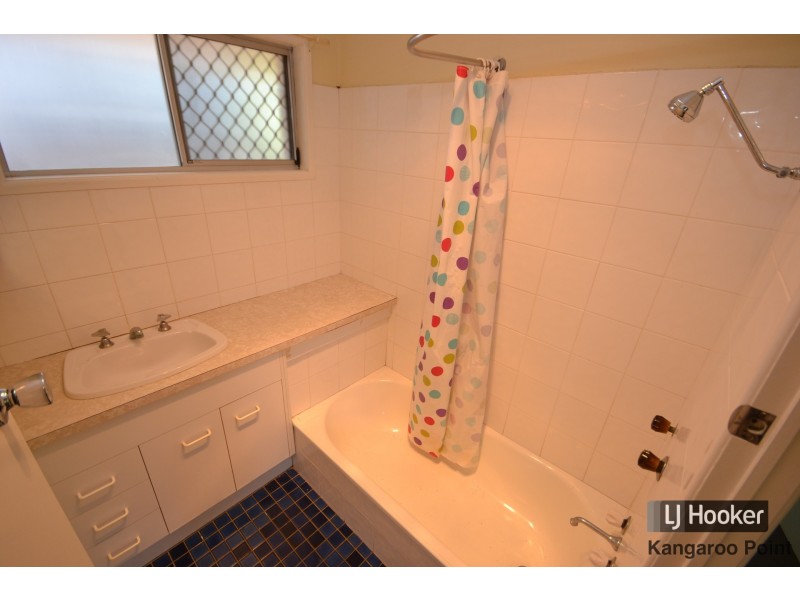 41 Macrossan Avenue, Norman Park QLD 4170