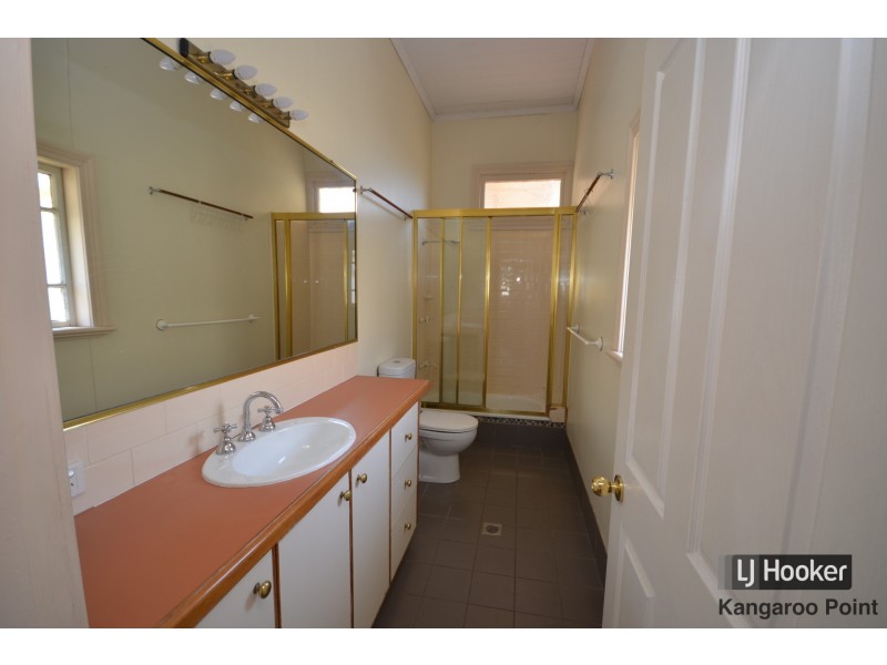 50 Heidelberg Street, East Brisbane QLD 4169