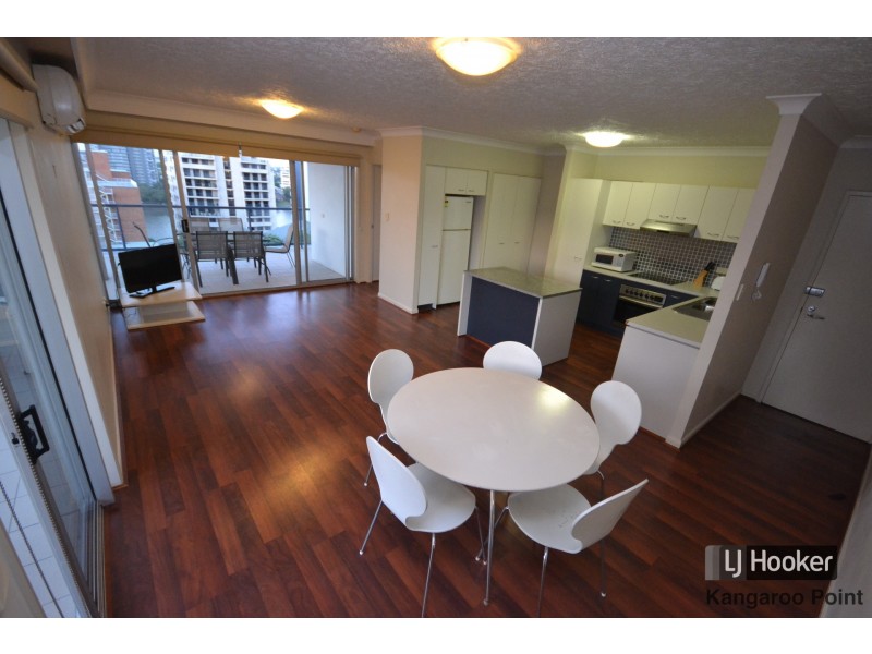 21/19 Thorn Street, Kangaroo Point QLD 4169