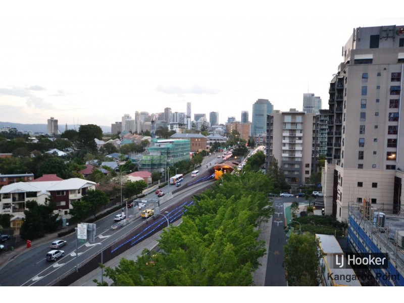 21/19 Thorn Street, Kangaroo Point QLD 4169