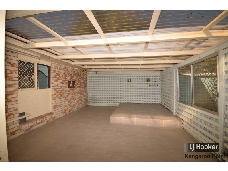 15 Rosina Street, Kangaroo Point QLD 4169