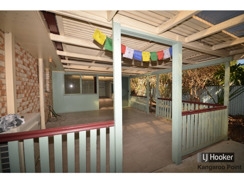 15 Rosina Street, Kangaroo Point QLD 4169