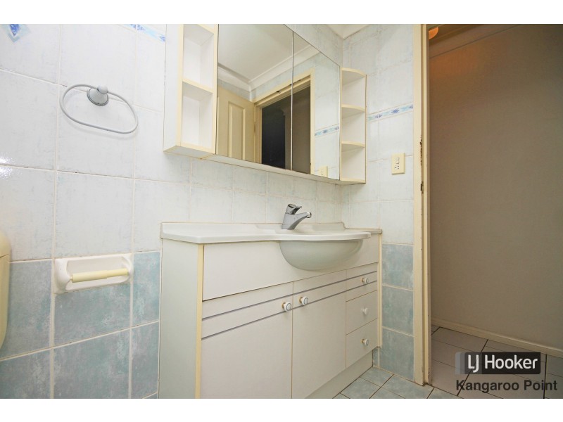 8/234 Shafston Avenue, Kangaroo Point QLD 4169