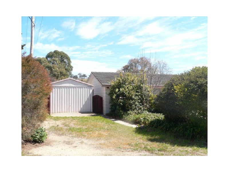 11 Perry Drive, Chapman ACT 2611