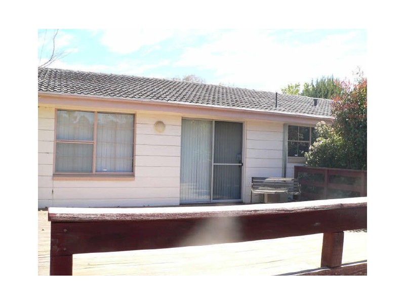 11 Perry Drive, Chapman ACT 2611