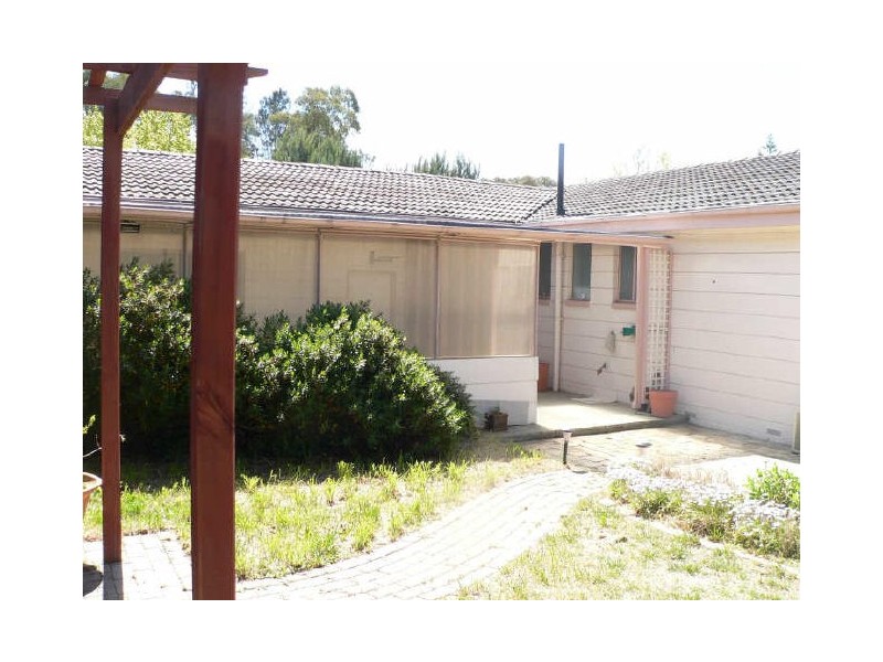 11 Perry Drive, Chapman ACT 2611