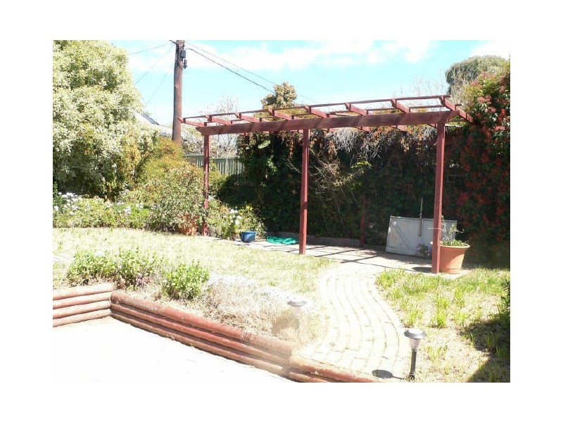 11 Perry Drive, Chapman ACT 2611