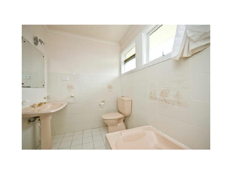 9 James Place, Curtin ACT 2605