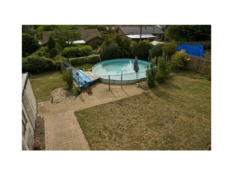 9 James Place, Curtin ACT 2605