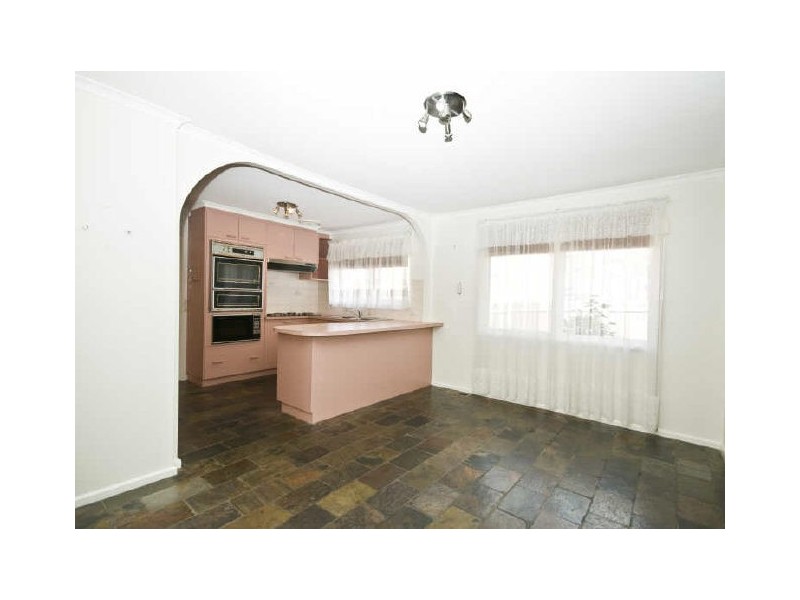 10 Thring Street, Chapman ACT 2611