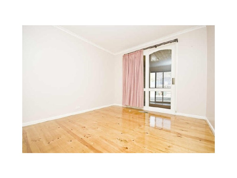 10 Thring Street, Chapman ACT 2611