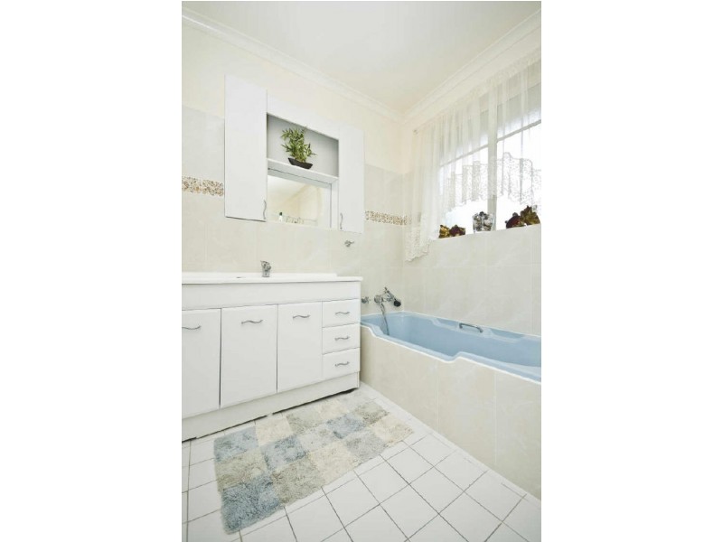 25 Batchelor Street, Torrens ACT 2607