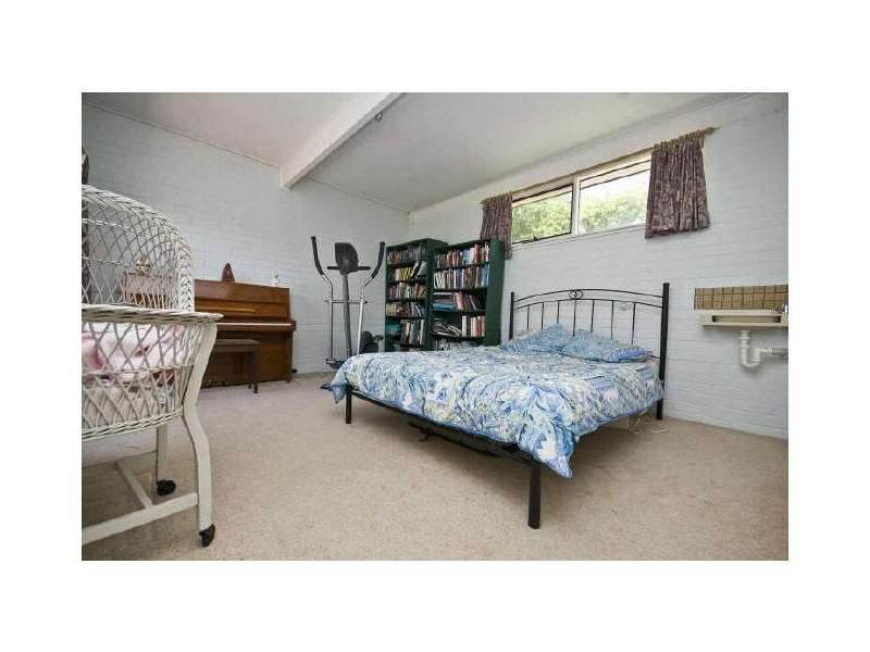 6 Davies Place, Torrens ACT 2607