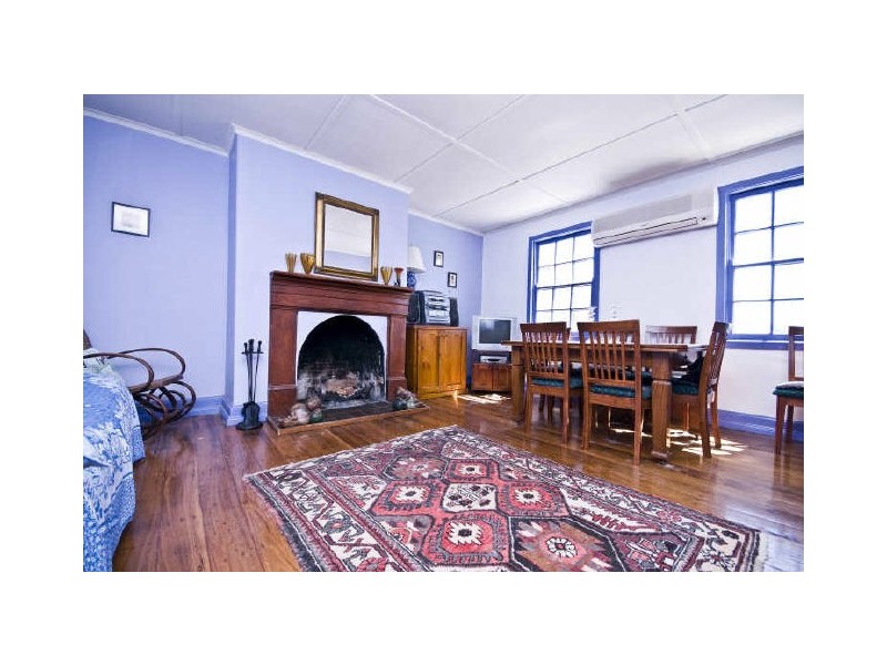 123 Wallace Street, Braidwood NSW 2622