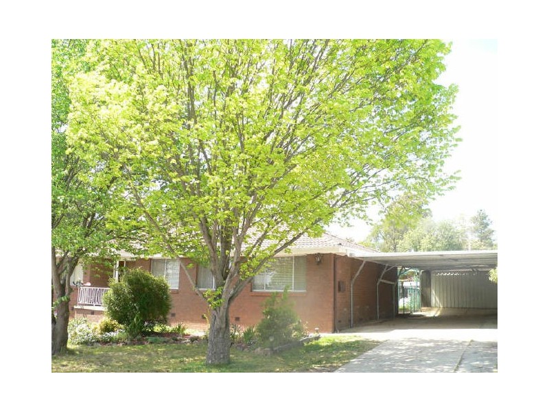 1 Strachan Place, Wanniassa ACT 2903