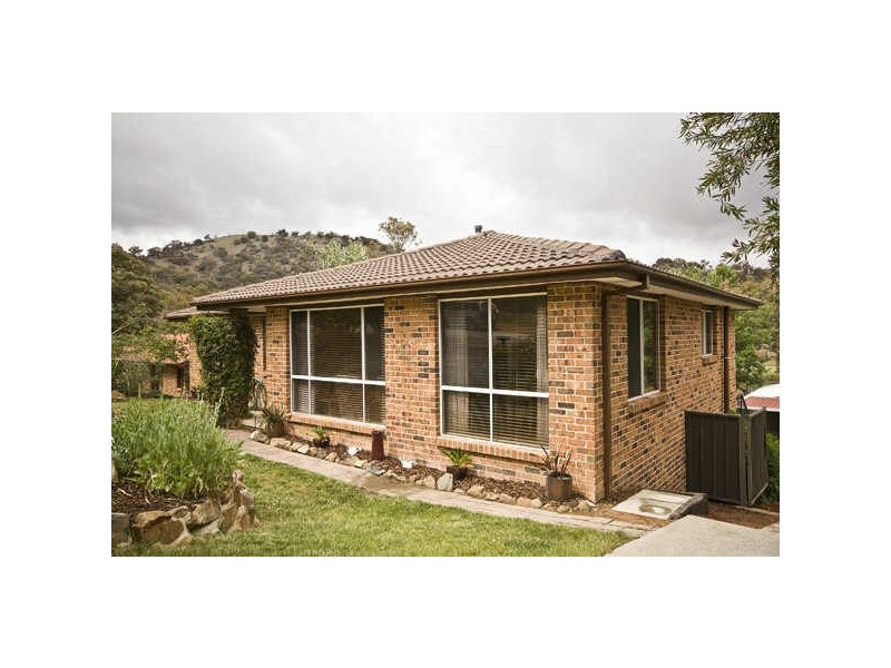 6 McBride Place, Calwell ACT 2905