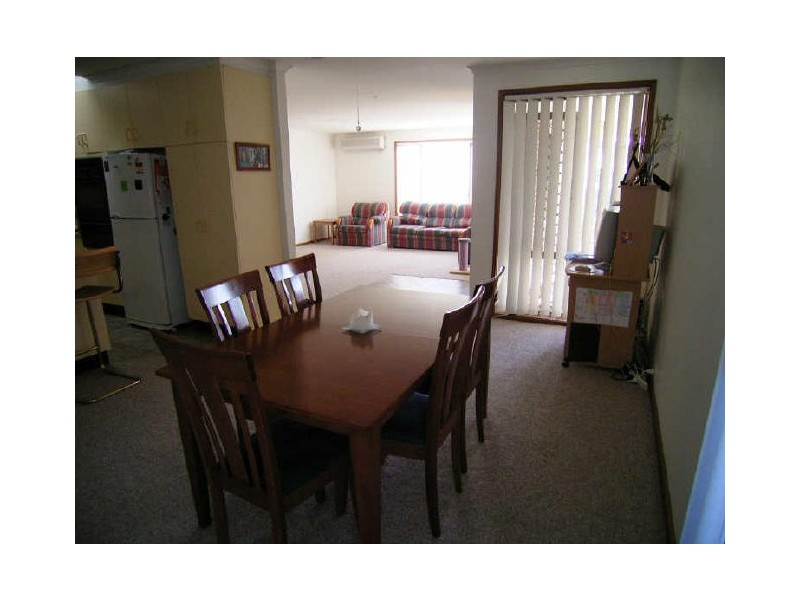 34 Carpenter Close, Calwell ACT 2905