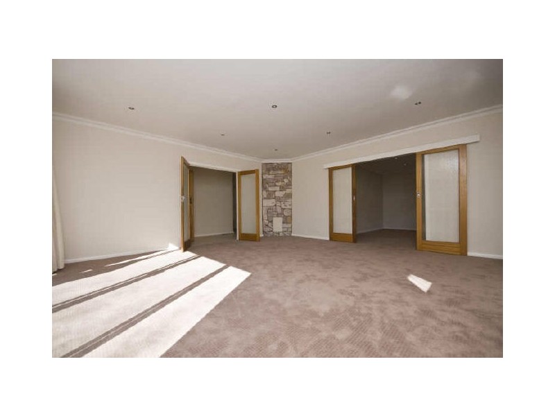 151 Strickland Crescent, Deakin ACT 2600