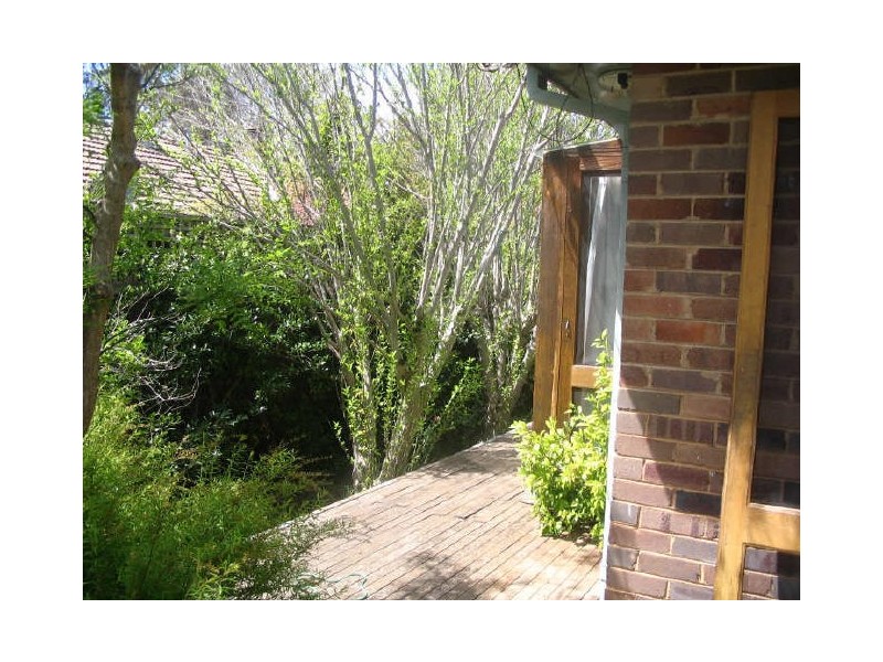 109 Hopetoun Circuit, Yarralumla ACT 2600