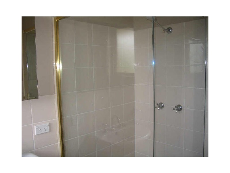 15 McCubbin Street, Weston ACT 2611