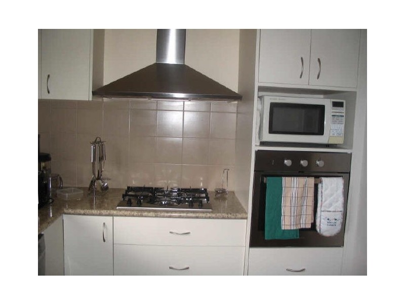 6 Hoadley Street, Mawson ACT 2607