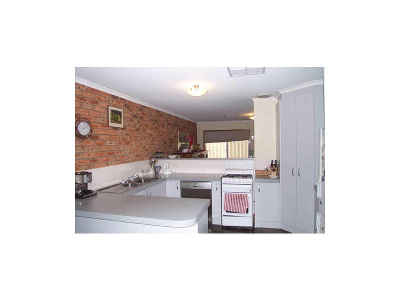 6/15 Moon Place, Gordon ACT 2906