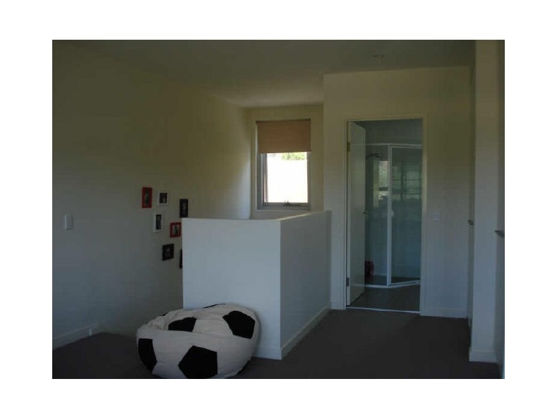 2/60 Callum Street, Phillip ACT 2606