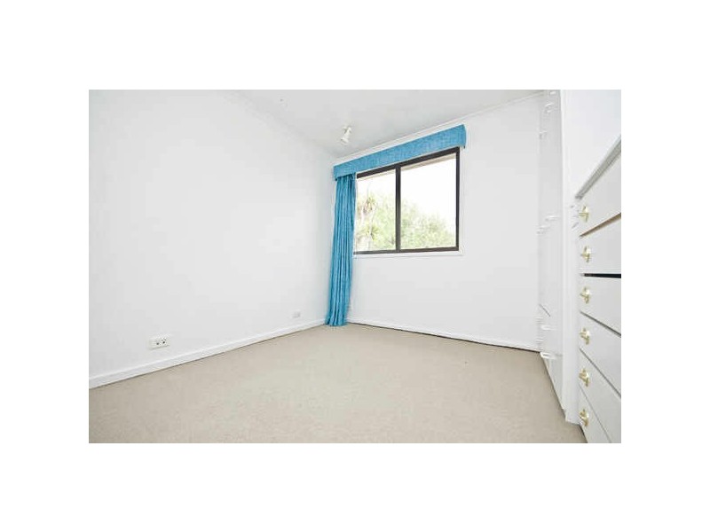 9 James Place, Curtin ACT 2605