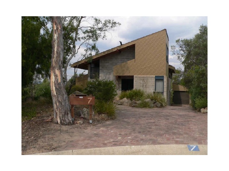 7 Rolfe Place, Chapman ACT 2611