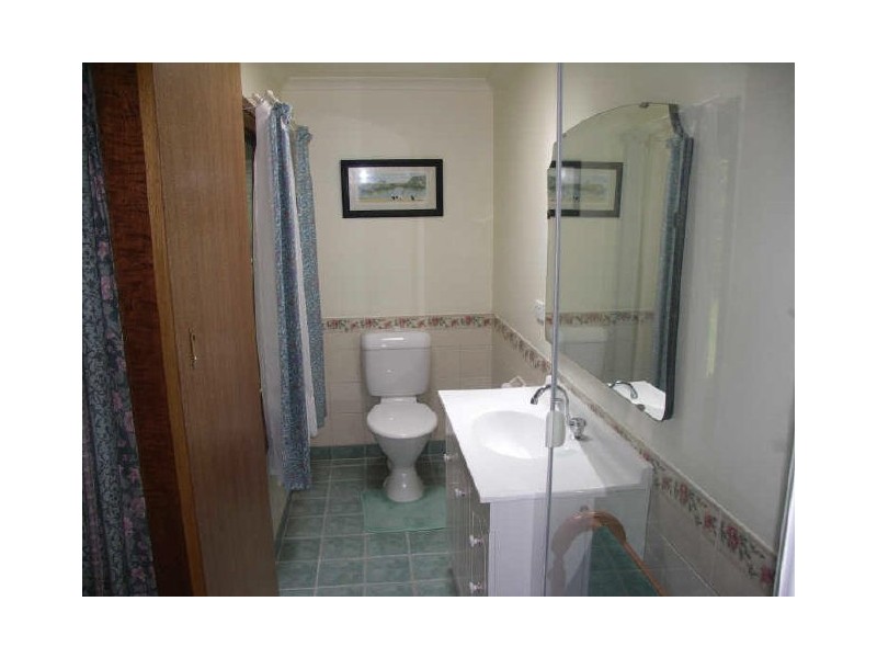 99 Tulley Road, Benalla VIC 3672