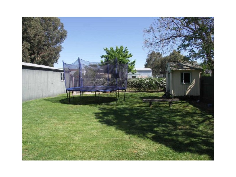 130 Mackellar Street, Benalla VIC 3672